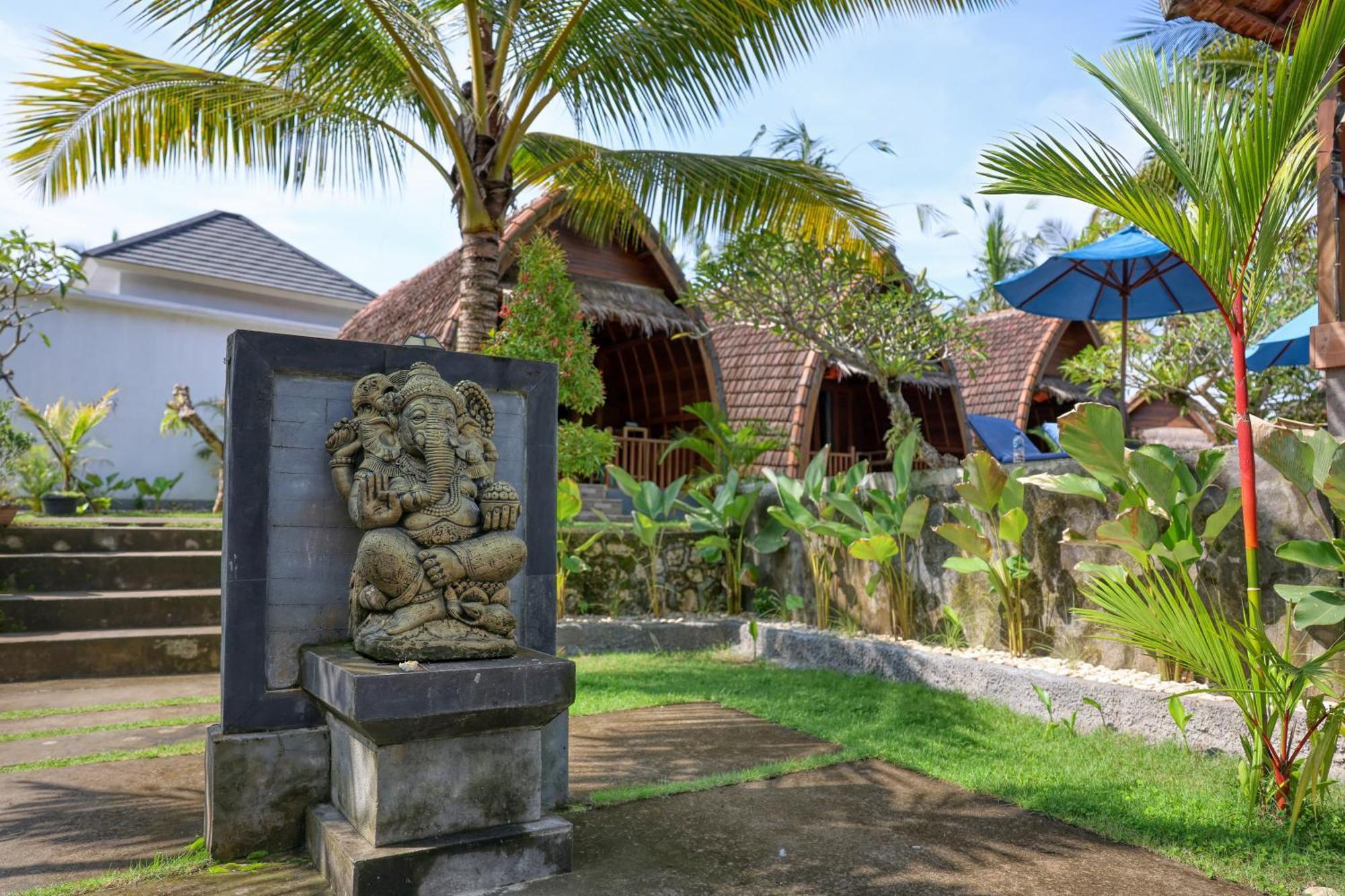 Kelingking Tatakan Villa Batumadeg